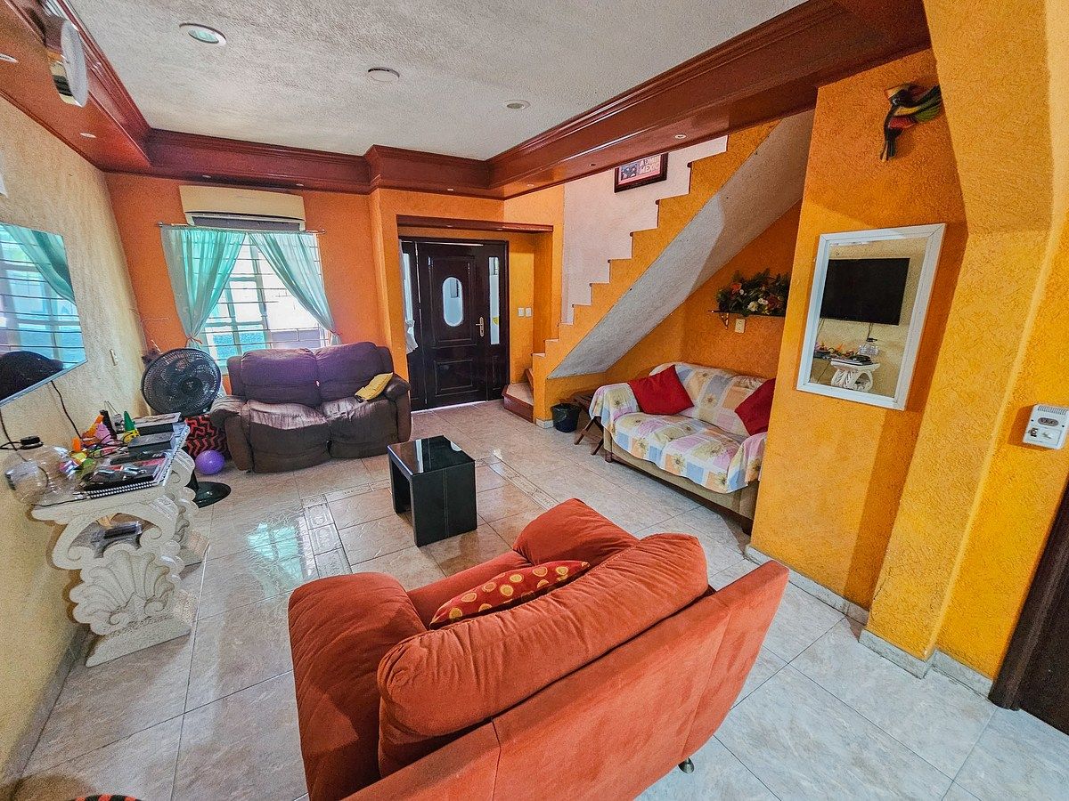 Sala, photo 4 of 24