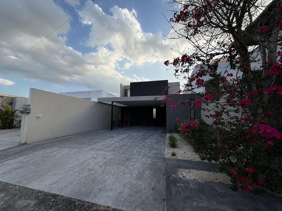 House in Dzityá, Mérida, photo 2 of 20
