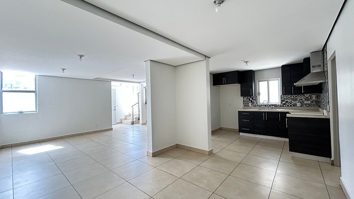House in Empleado Postal, Tijuana, photo 4 of 28