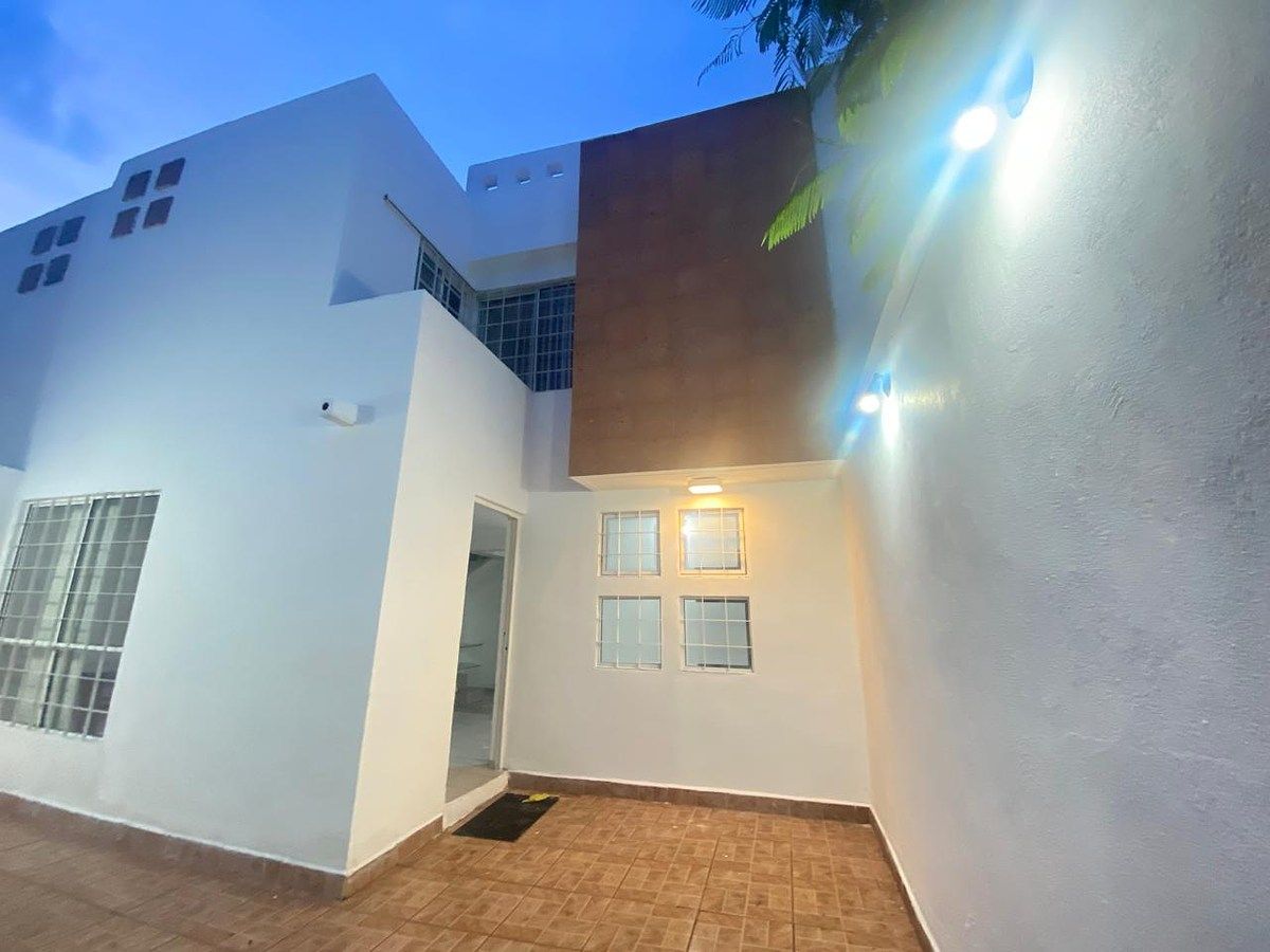House in Boulevares del Cimatario, Corregidora, photo 3 of 12