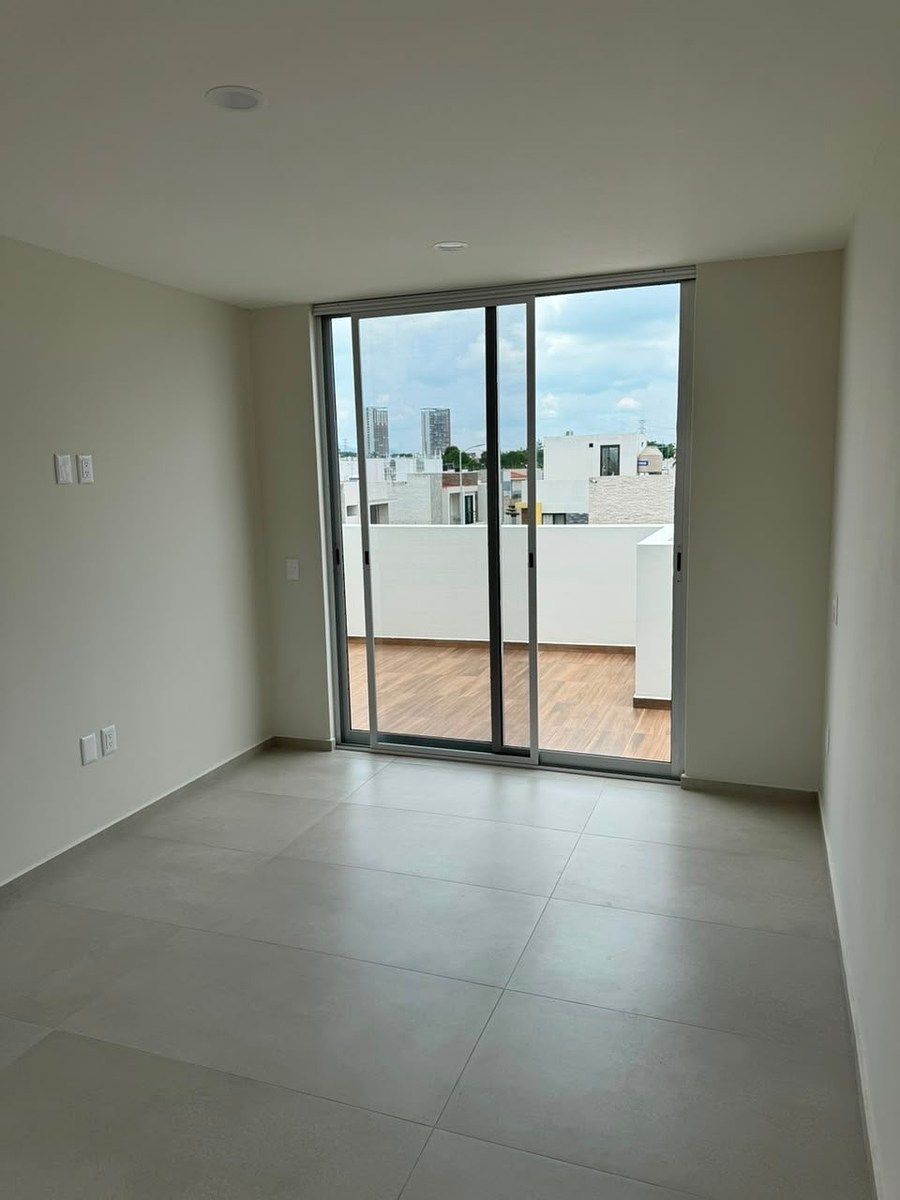 Casa em condomínio fechado em Real de Valdepeñas, Zapopan, foto 6 de 12