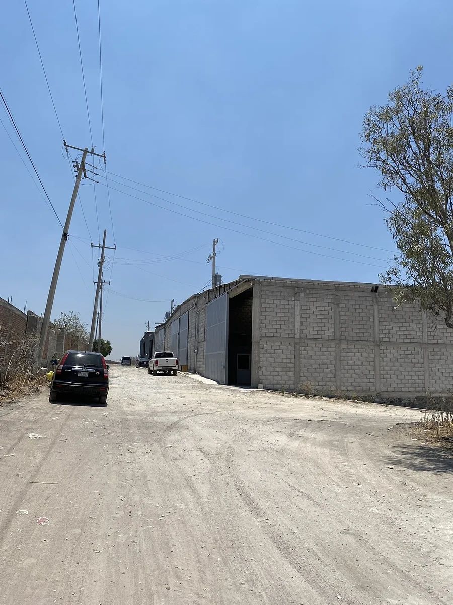 Commercial Storage Unit in San José el Alto, Querétaro, photo 4 of 10
