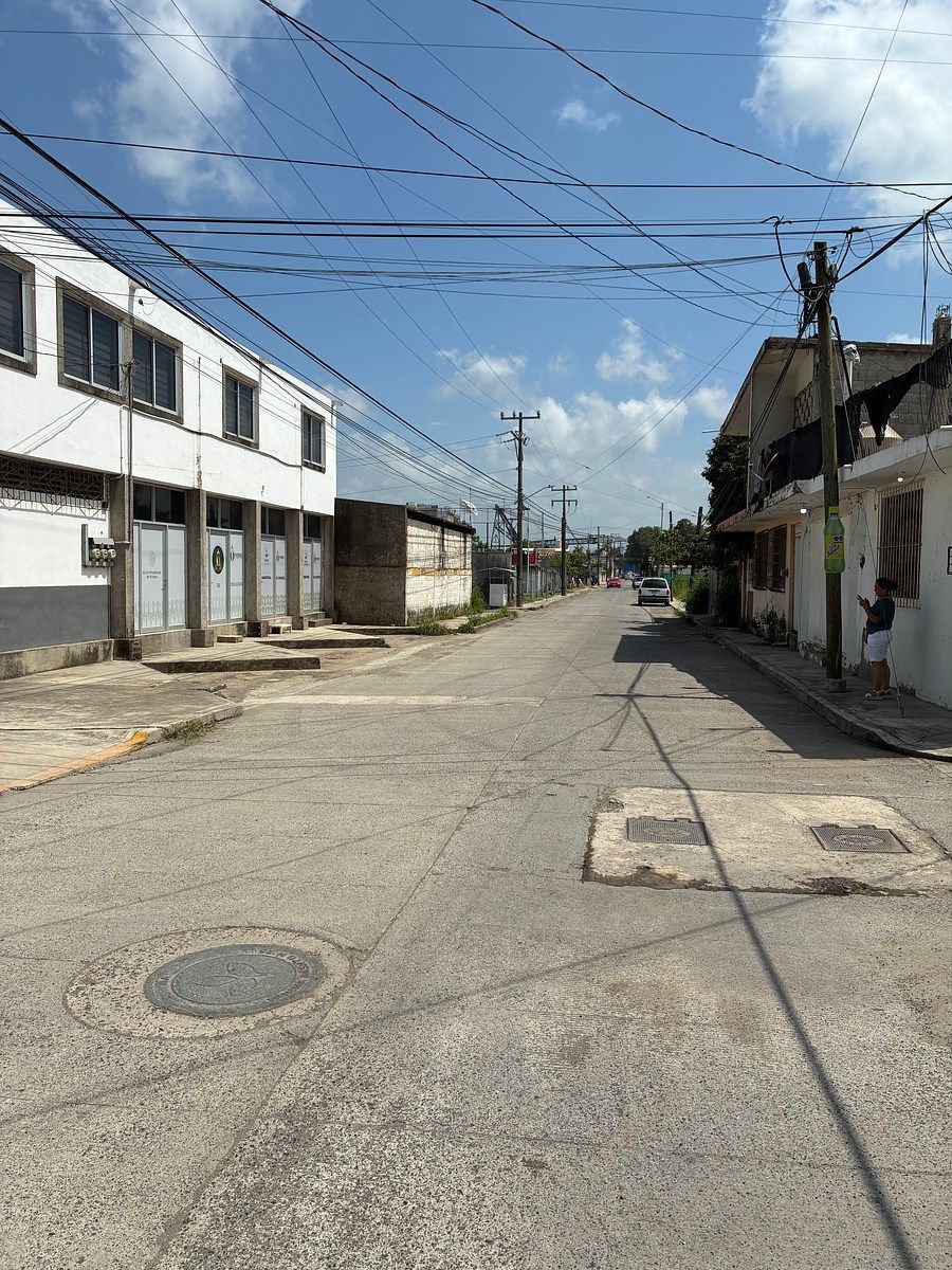 Edificio en Del Valle, Tuxpan, foto 6 de 16