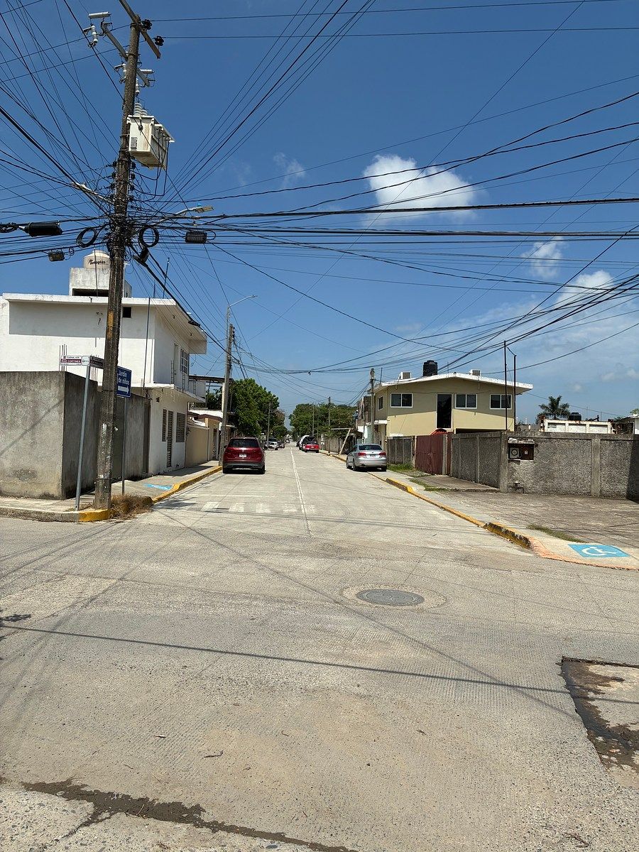 Edificio en Del Valle, Tuxpan, foto 7 de 16