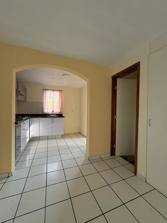 Casa en Lomas de Zapopan, Zapopan, foto 6 de 32