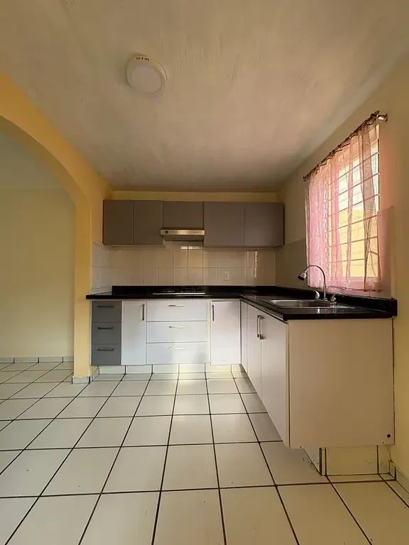 Casa en Lomas de Zapopan, Zapopan, foto 8 de 32