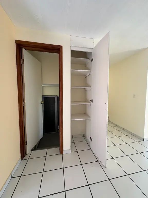 Casa en Lomas de Zapopan, Zapopan, foto 15 de 32