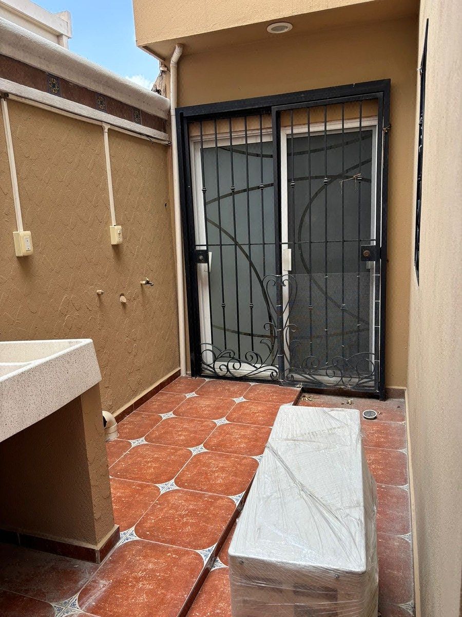 Casa en Quinta Montecarlo 3 Sector, San Nicolás de los Garza, foto 2 de 17