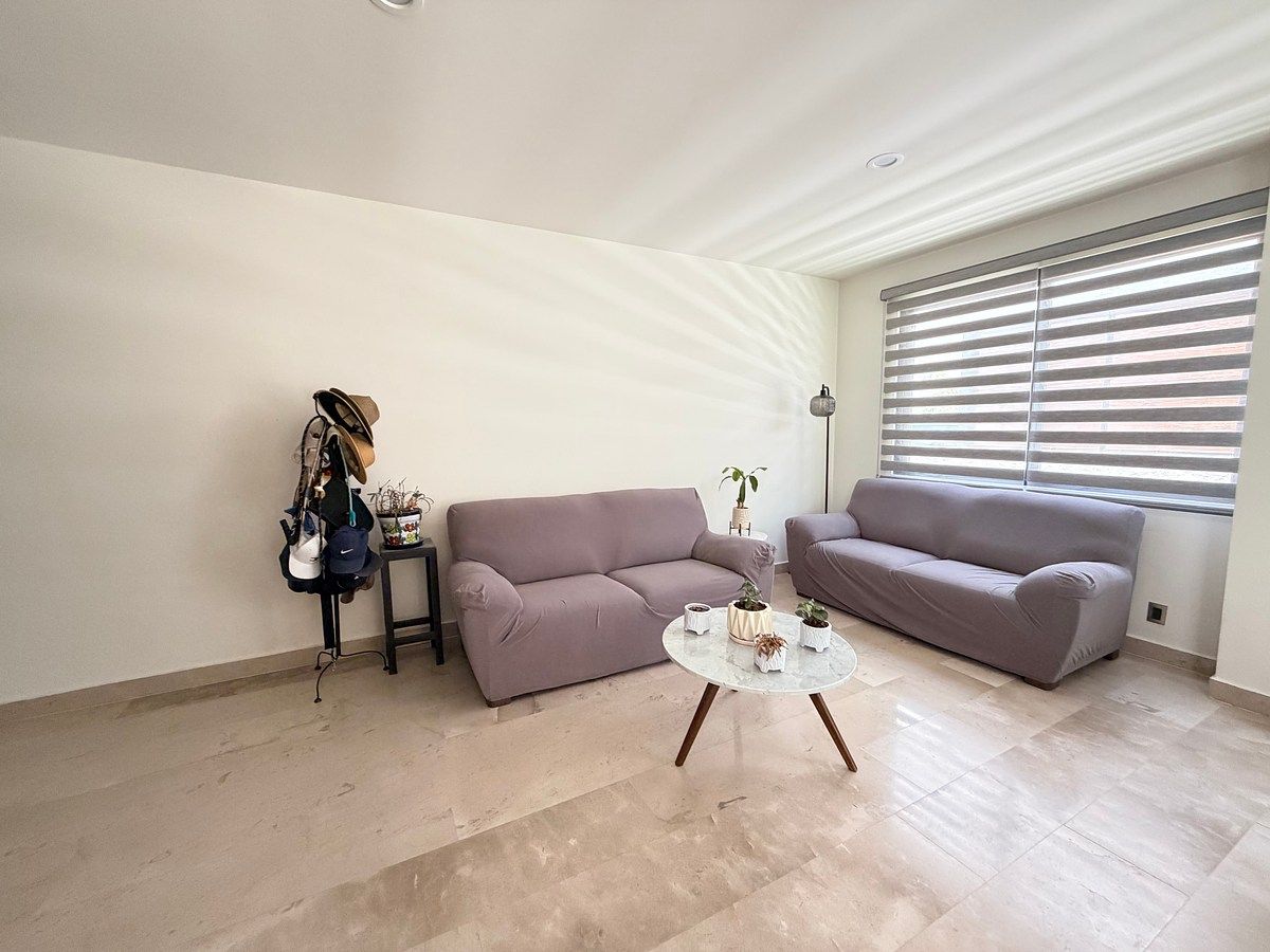 Casa em Zibatá, El Marqués, foto 3 de 20