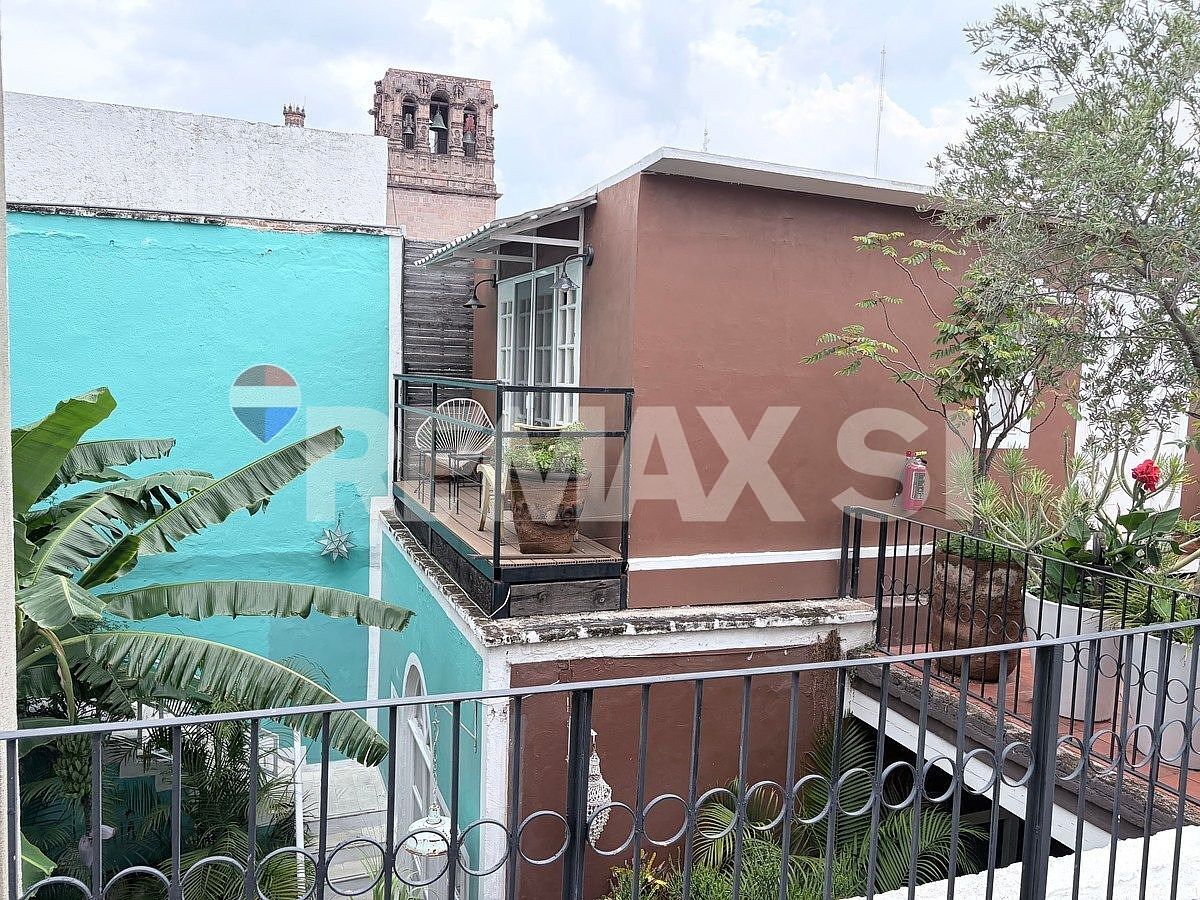 Building in Centro, Querétaro, photo 28 of 40