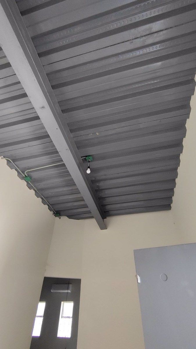 Commercial Storage Unit in El Salto Centro, El Salto, photo 19 of 25
