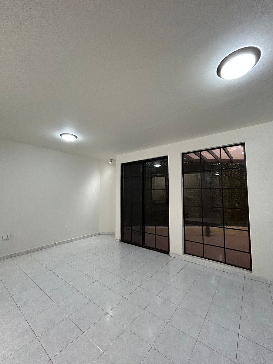 Casa em Monterrey, Tijuana, foto 3 de 23