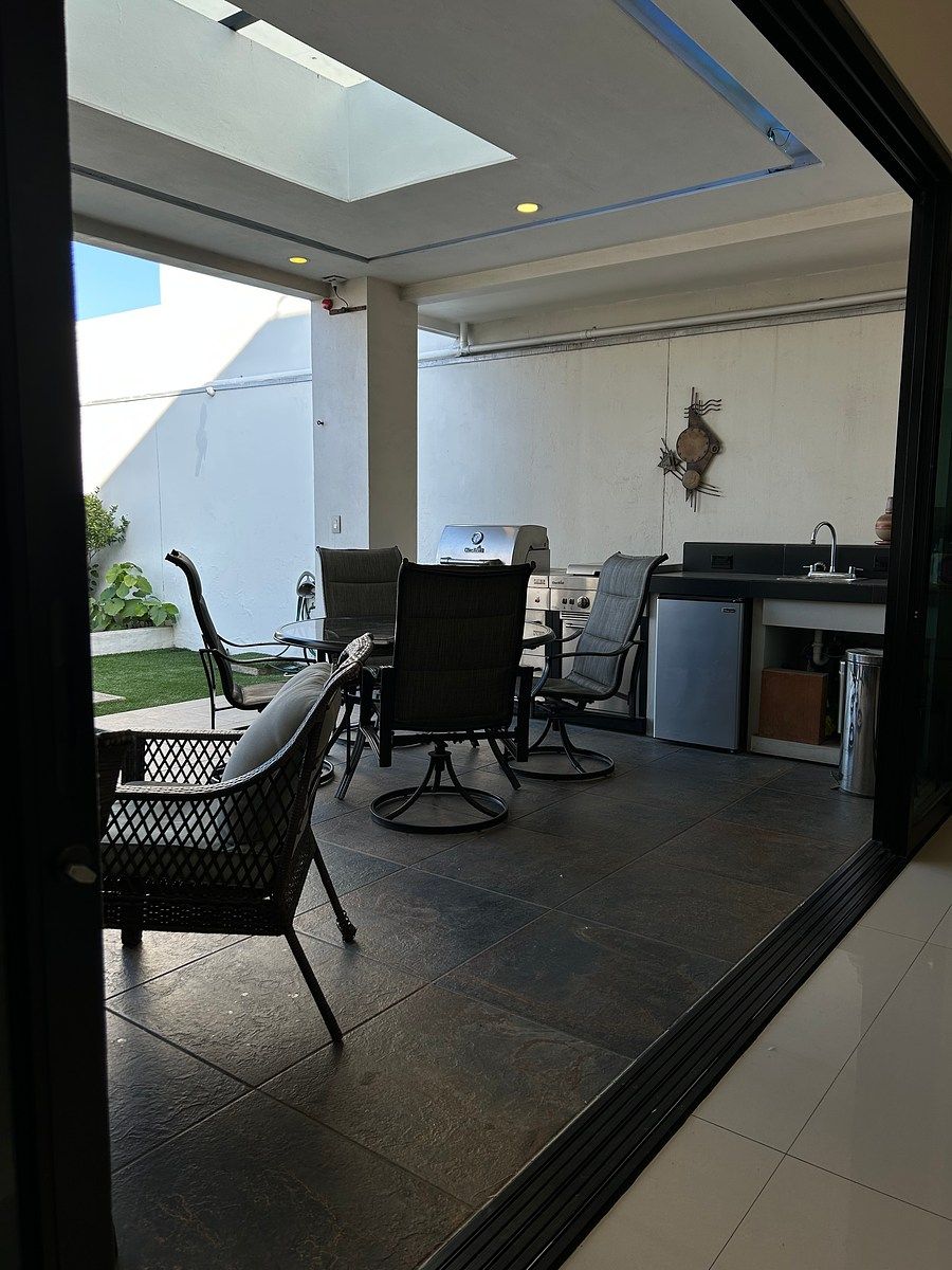Casa em Hacienda Agua Caliente, Tijuana, foto 6 de 31