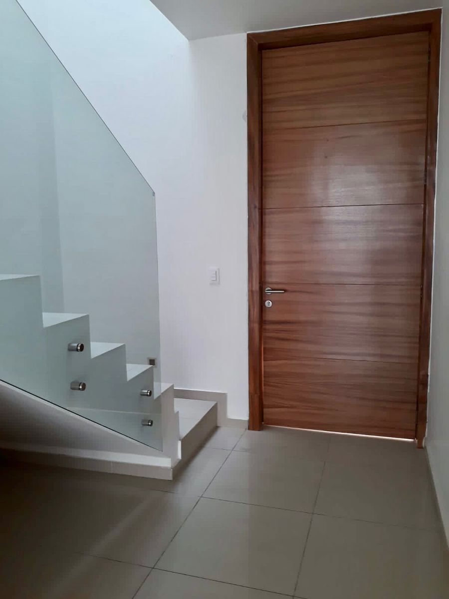 Casa em Santillana Parque Residencial, Zapopan, foto 3 de 16