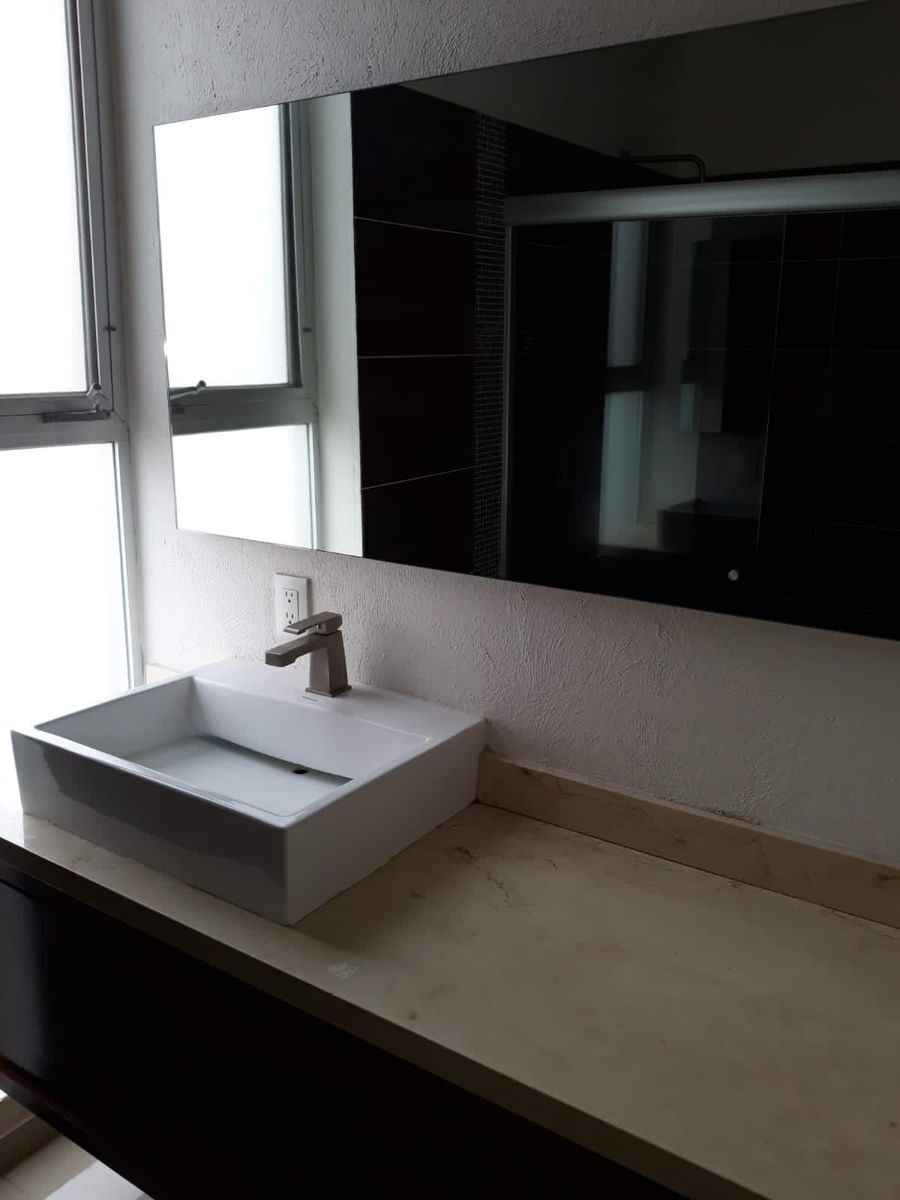 Casa em Santillana Parque Residencial, Zapopan, foto 10 de 16