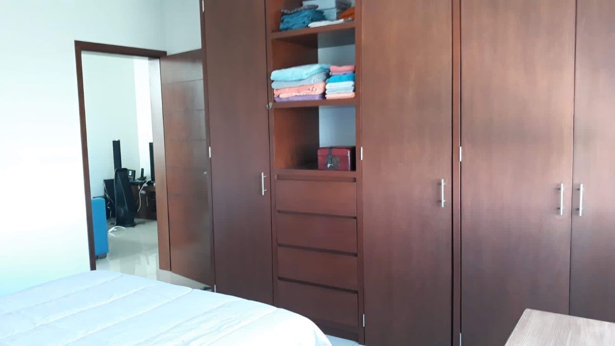 Casa em Santillana Parque Residencial, Zapopan, foto 13 de 16