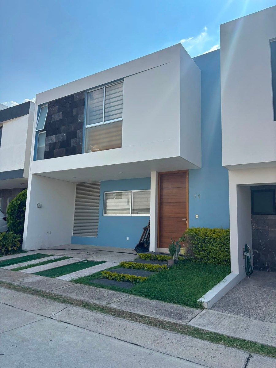 Casa em Santillana Parque Residencial, Zapopan, foto 2 de 18