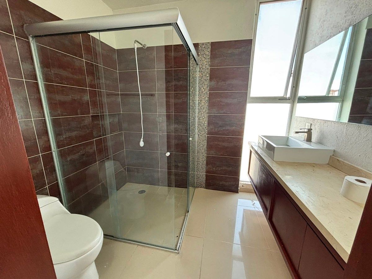 Casa em Santillana Parque Residencial, Zapopan, foto 14 de 18