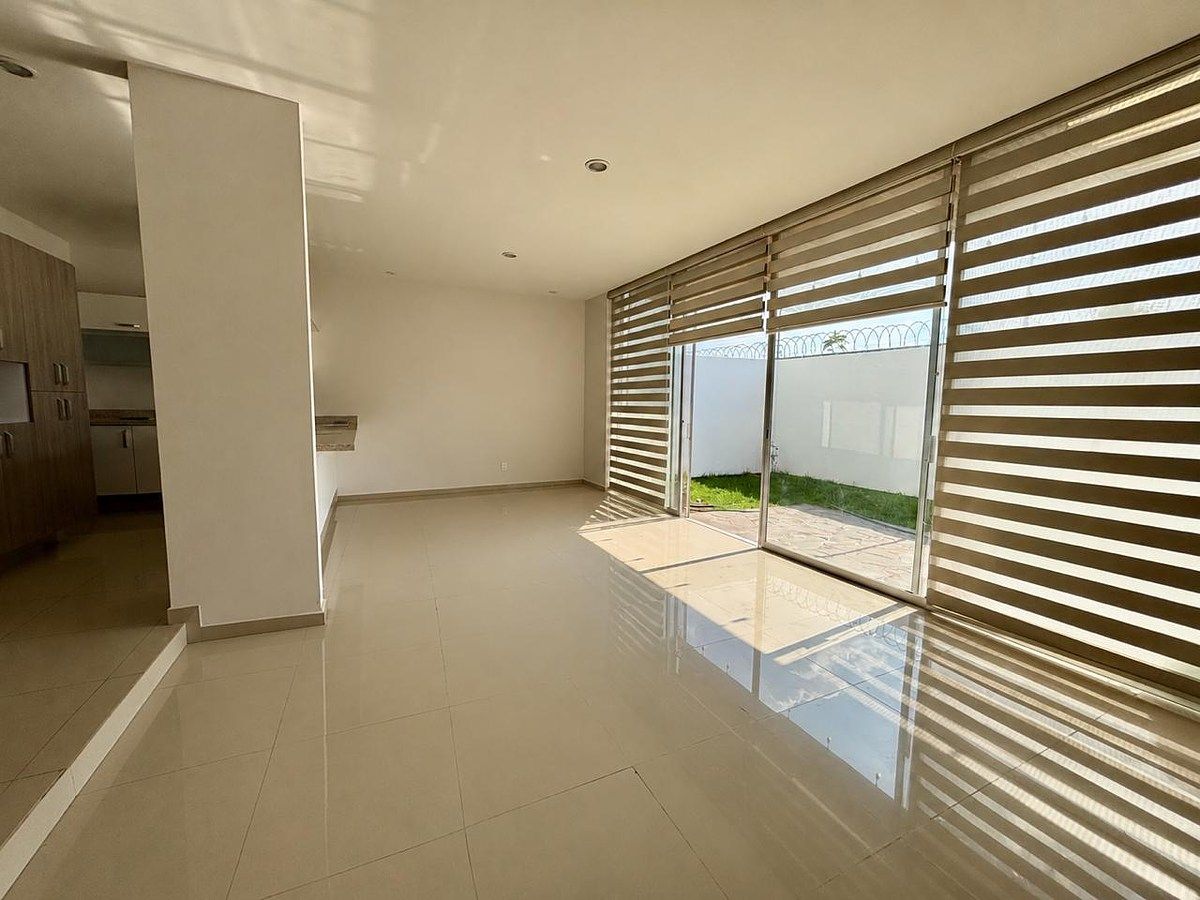 Casa em Santillana Parque Residencial, Zapopan, foto 5 de 18