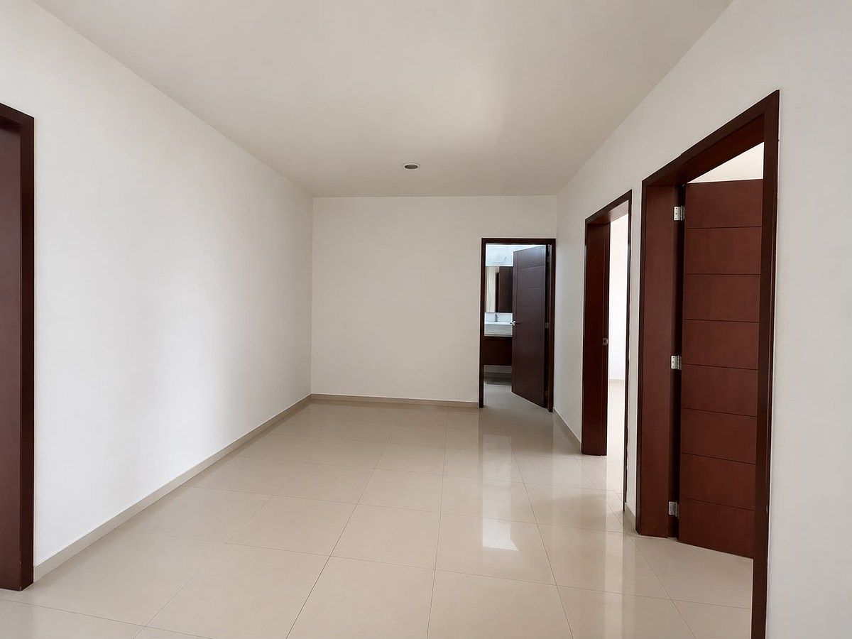 Casa em Santillana Parque Residencial, Zapopan, foto 7 de 18
