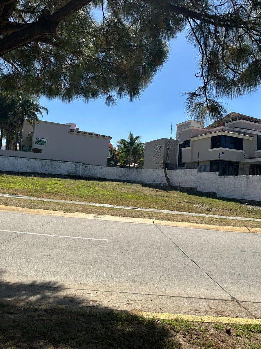 Terreno en Ciudad Bugambilia, Zapopan, foto 6 de 9