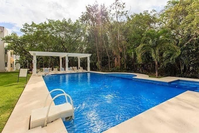 Comfortable Furnished 2 Bedroom Apartment for Rent in Playacar, foto 1 de 16
