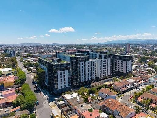 APARTAMENTO EN ALQUILER | VILLAS MARISCAL , zona 11 - Image 1