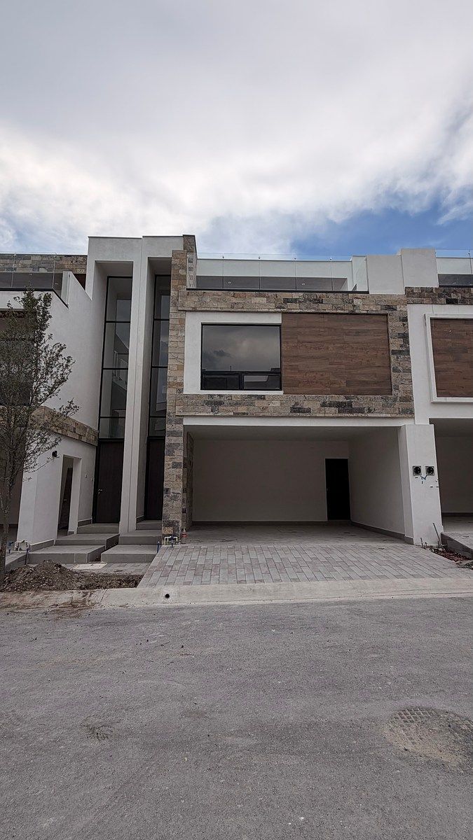 Casa en Villas la Rioja, Monterrey, foto 2 de 17