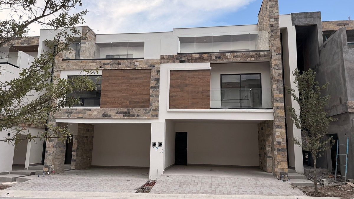 CASA EN VENTA EN TRES OLMOS ZONA LA RIOJA, foto 1 de 17