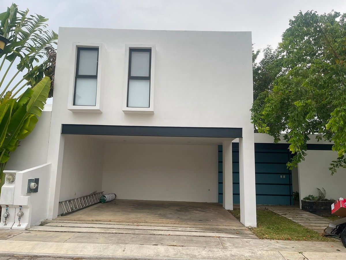 CASA EN RENTA EN TEMOZON, foto 1 de 22