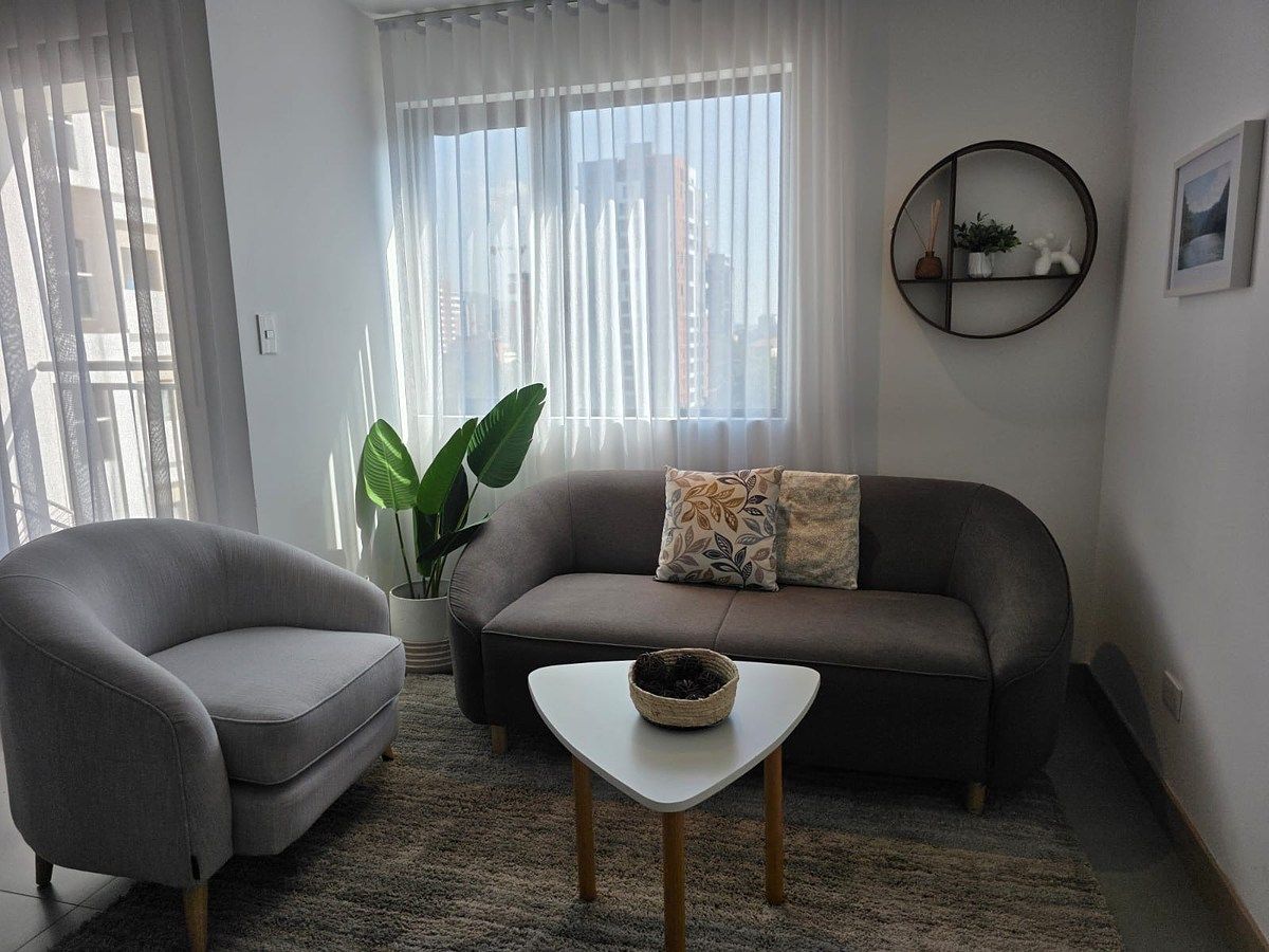 Apartamento en Zona 10, Guatemala, foto 2 de 11