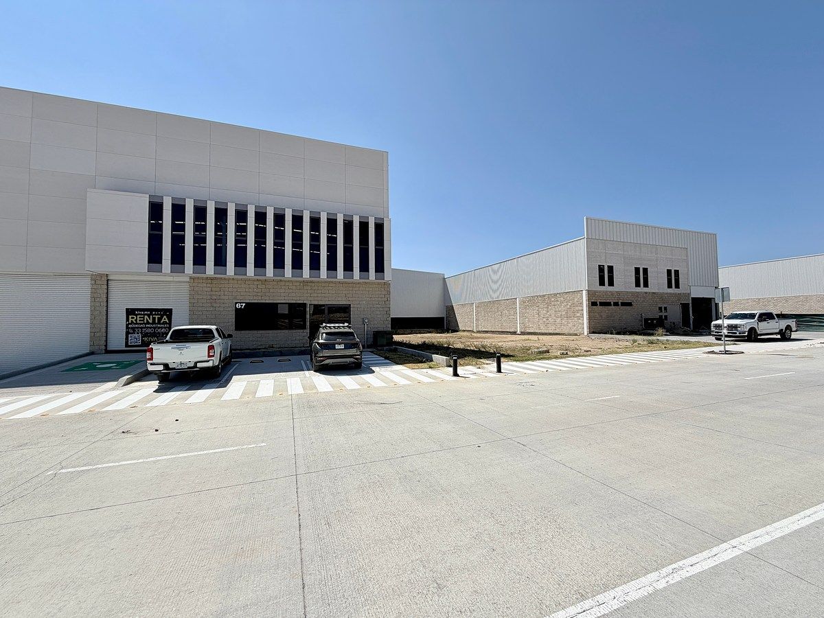 BODEGA EN RENTA 700 M2 PARQUE INDUSTRIAL ZAPOPAN, foto 1 de 6
