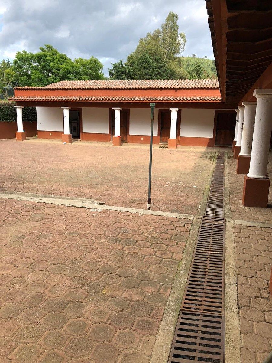 Caballerizas, photo 11 of 19