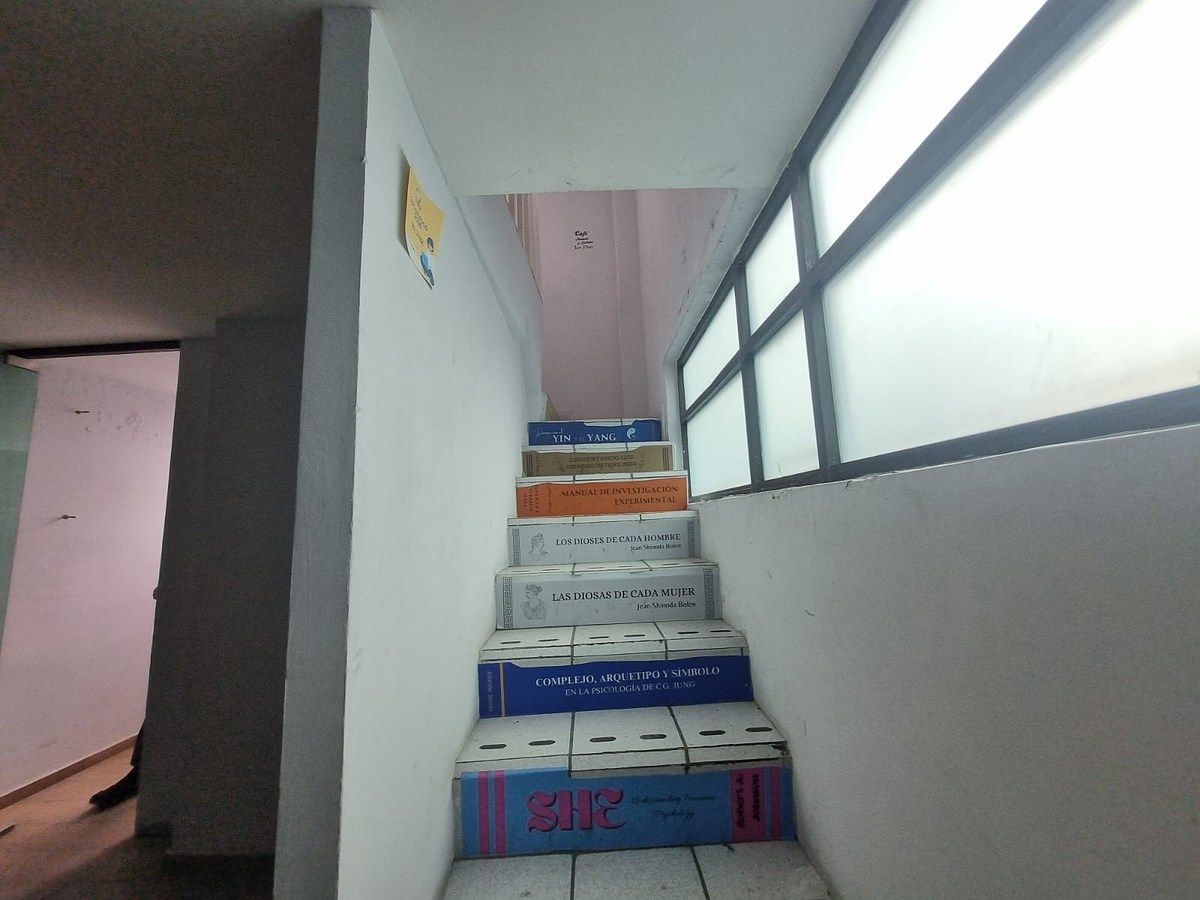 Building in San Miguel Tecamachalco, Naucalpan de Juárez, photo 24 of 26