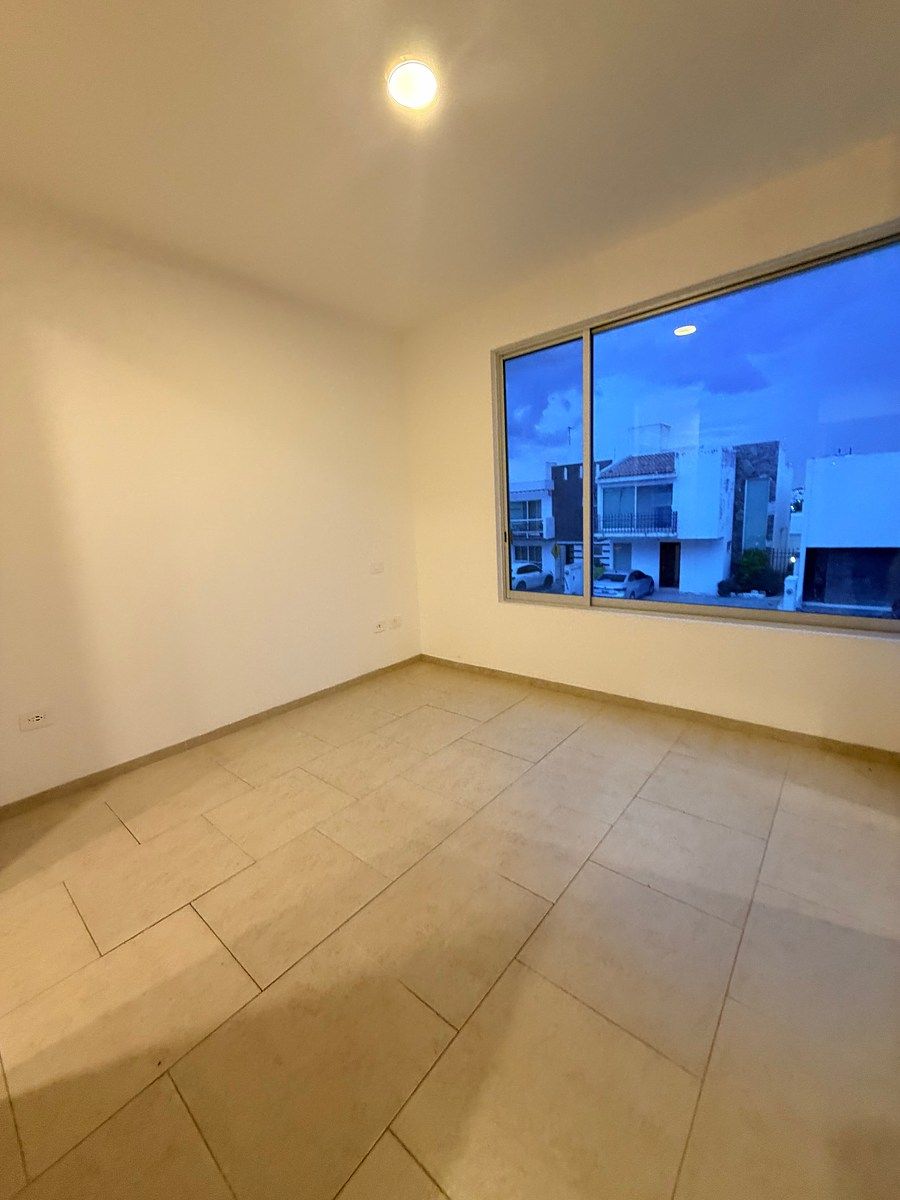 Casa en Residencial el Refugio, Querétaro, foto 8 de 13