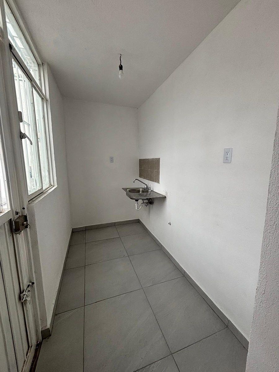 Casa em Jardines de Villas de Santiago, Querétaro, foto 7 de 12