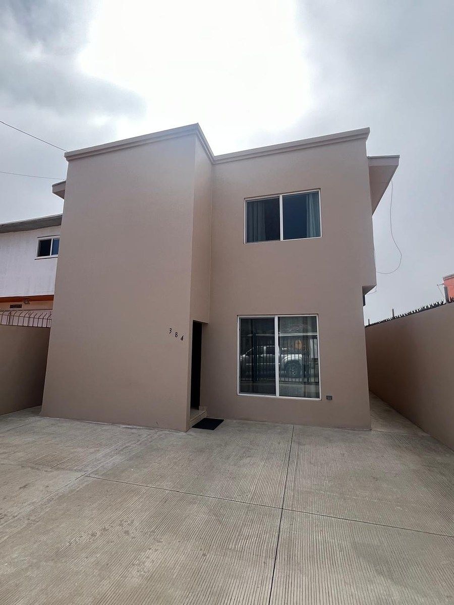 House in Acapulco, Ensenada, photo 2 of 12