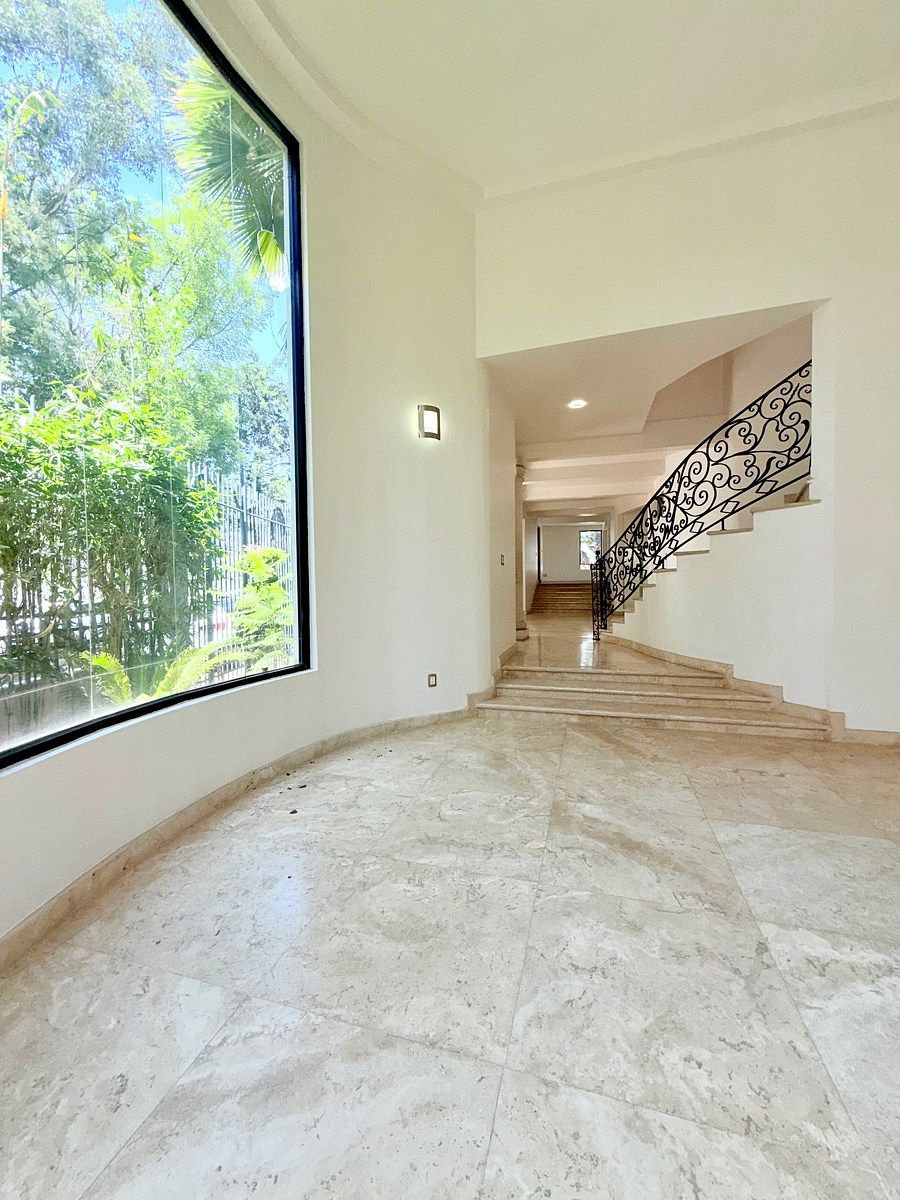 House in Colinas del Bosque, Tlalpan, photo 2 of 39