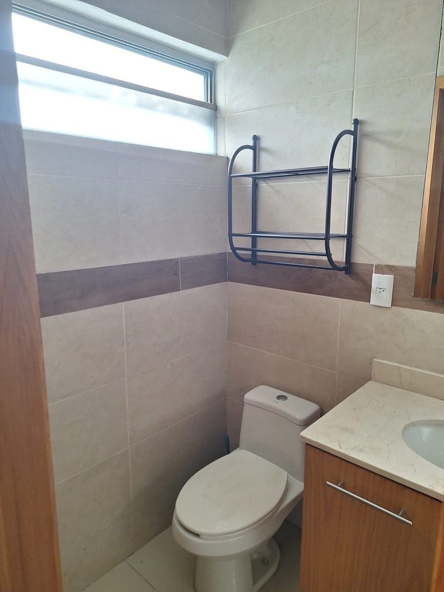 Casa em condomínio fechado em Colinas Del Rey, Zapopan, foto 27 de 33