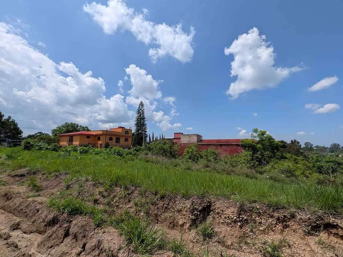 Lote em Emiliano Zapata, El Arenal, foto 2 de 12