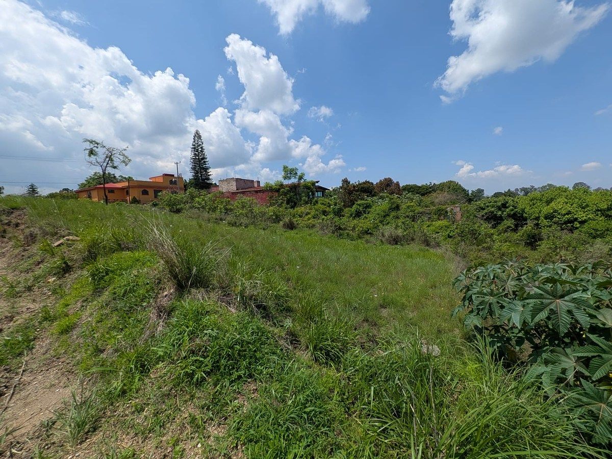 Lote em Emiliano Zapata, El Arenal, foto 3 de 12