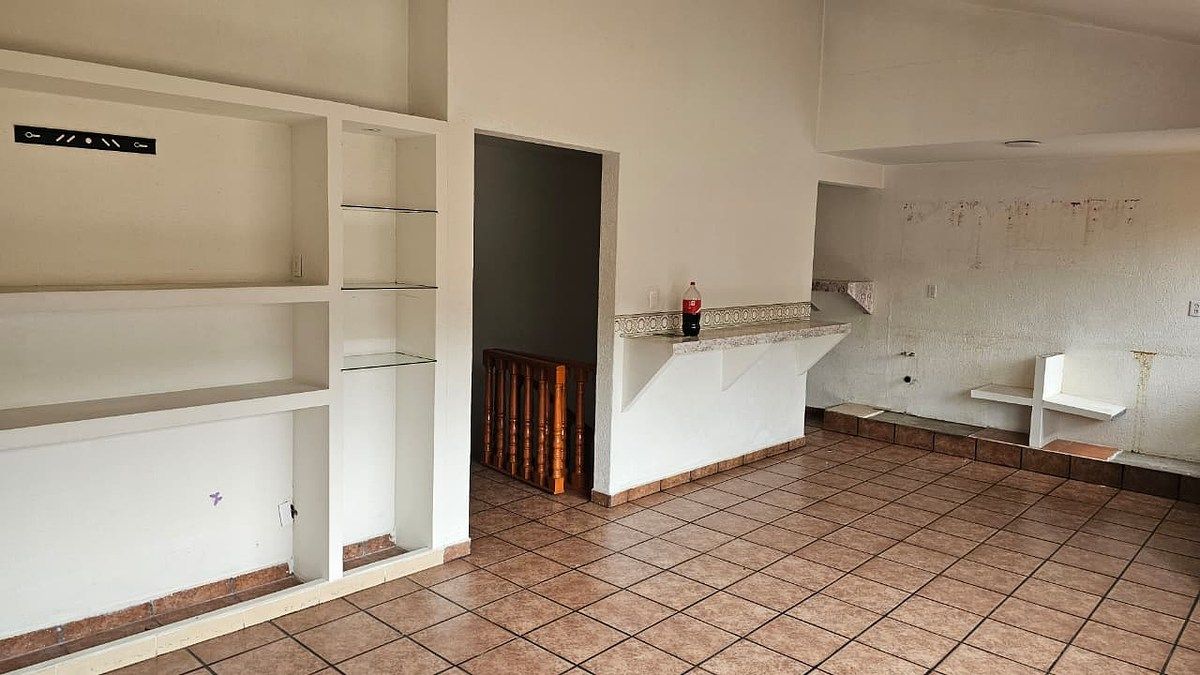 Commercial Storage Unit in Ejidos San Miguel Chalma, Atizapán de Zaragoza, photo 2 of 15
