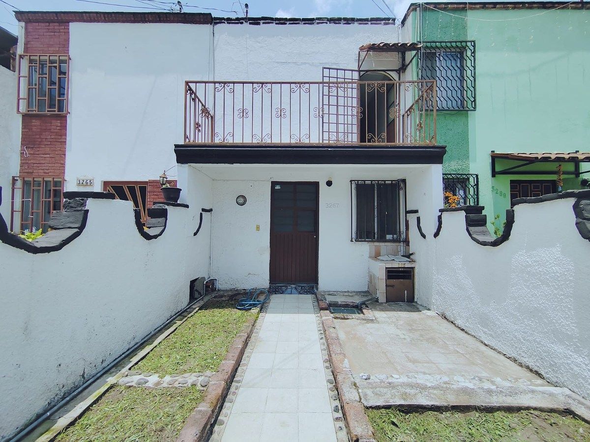 Casa en venta en Diaz Ordaz y pról. las fuentes, foto 1 de 17