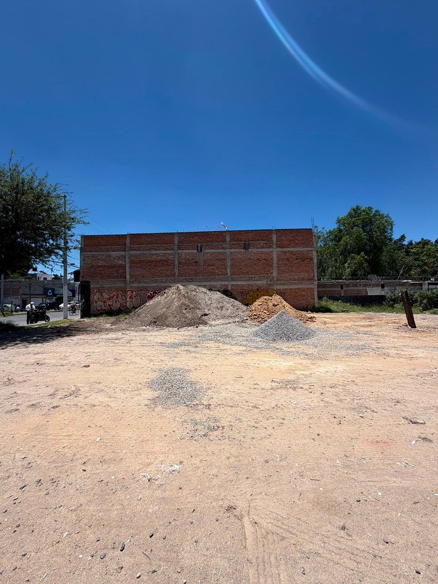 Lote comercial em Emiliano Zapata, Celaya, foto 3 de 8