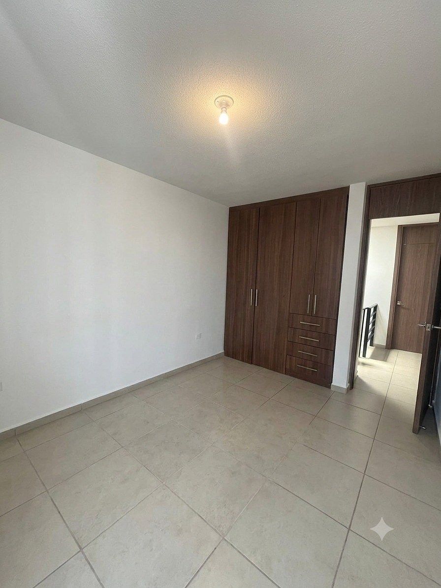 Casa em condomínio fechado em Zákia, El Marqués, foto 13 de 18