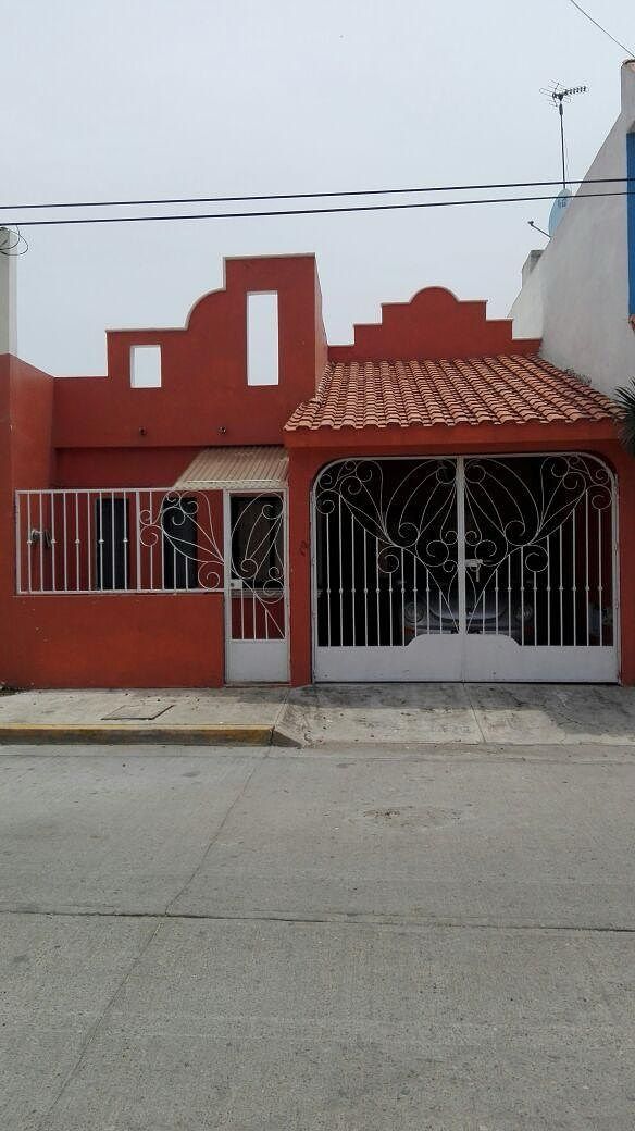 CASA JACARANDAS, foto 1 de 11