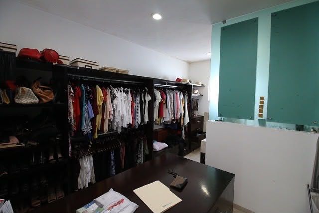 Clóset vestidor principal, foto 14 de 29