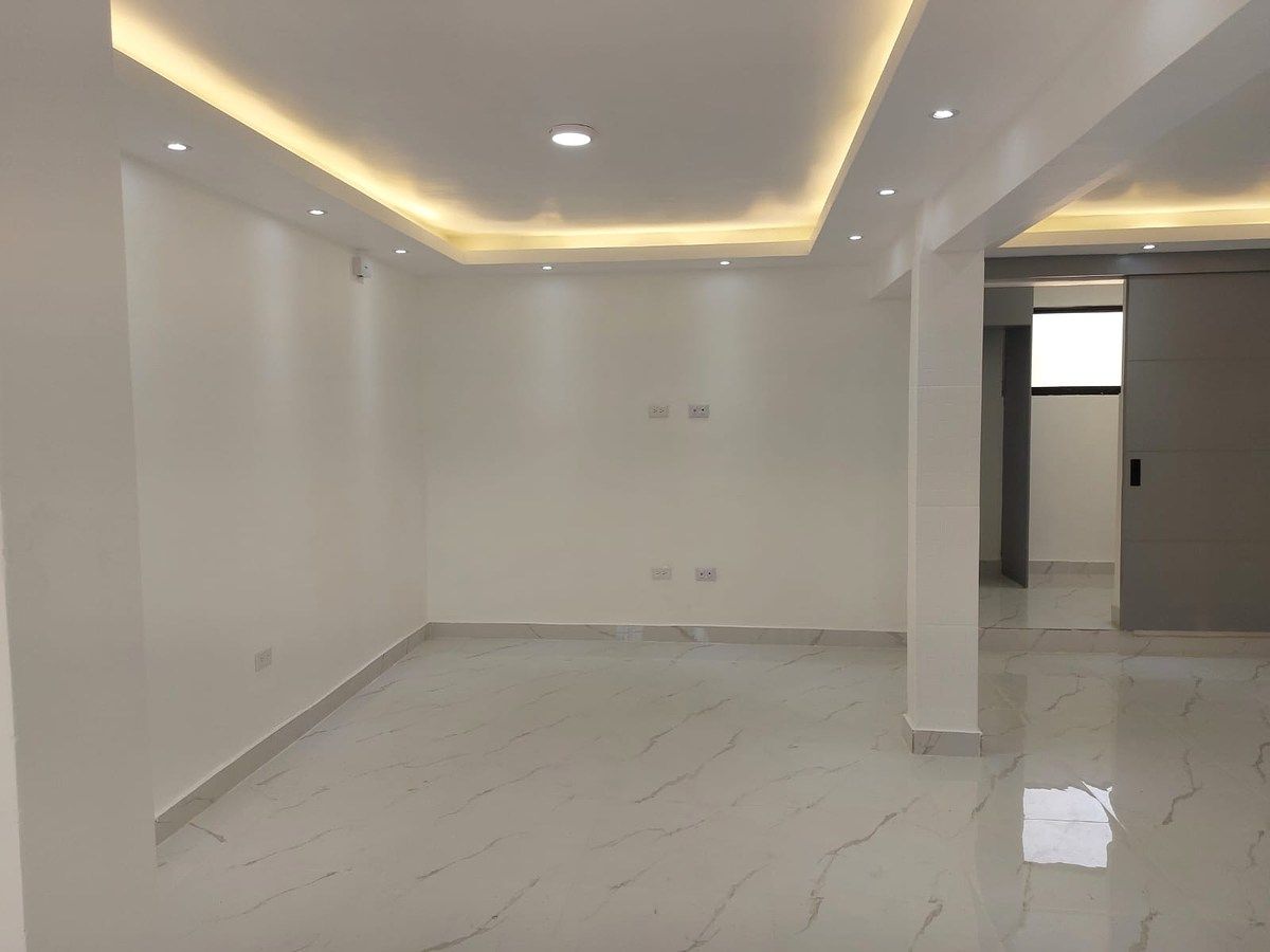 Apartamento en VENTA Totalmente Remodelado en la Independencia, foto 1 de 8