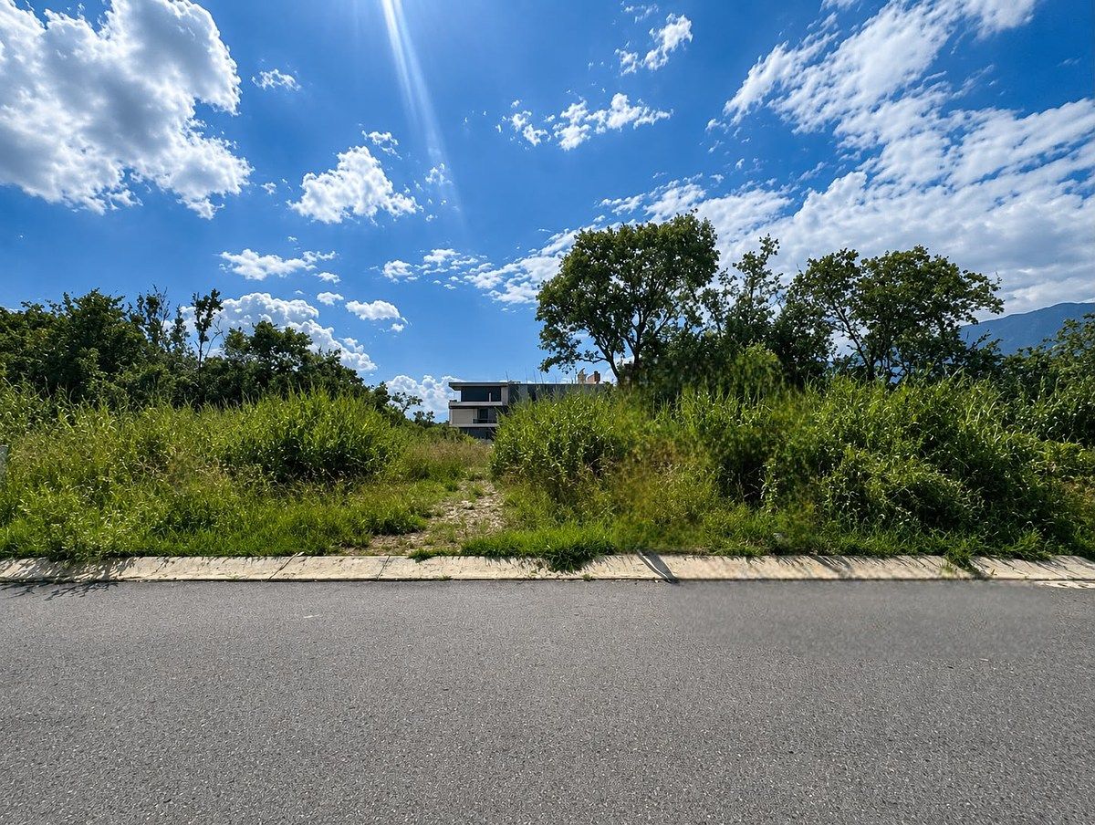 Terreno en venta Carretera Nacional - Aysso, foto 1 de 2