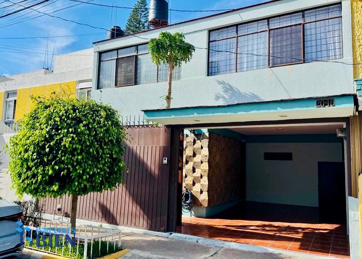 Casa con uso de suelo en Jardines del Country, Guadalajara, foto 3 de 27